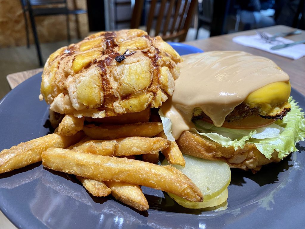 板橋美式餐廳推薦！一起到蓋子美式餐廳品嘗新蔬食料理