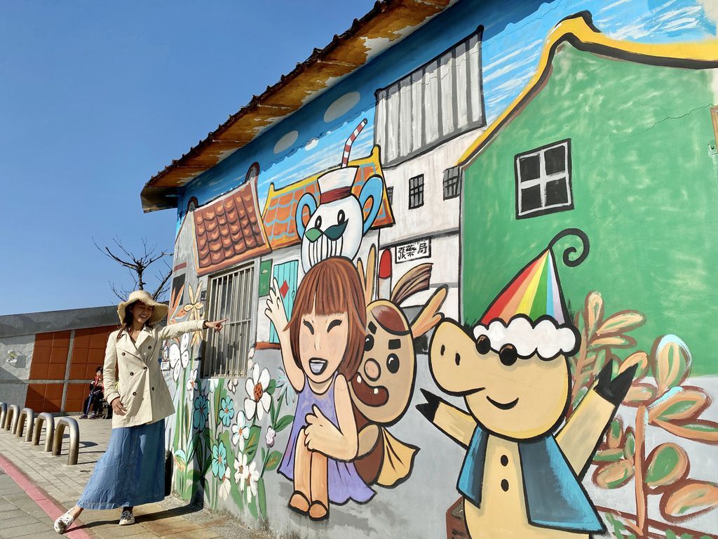 富貴角公園的老梅綠石槽,天然的綠色地毯!石門一日遊的好去處 富貴角公園的老梅綠石槽,天然的綠色地毯!石門一日遊的好去處