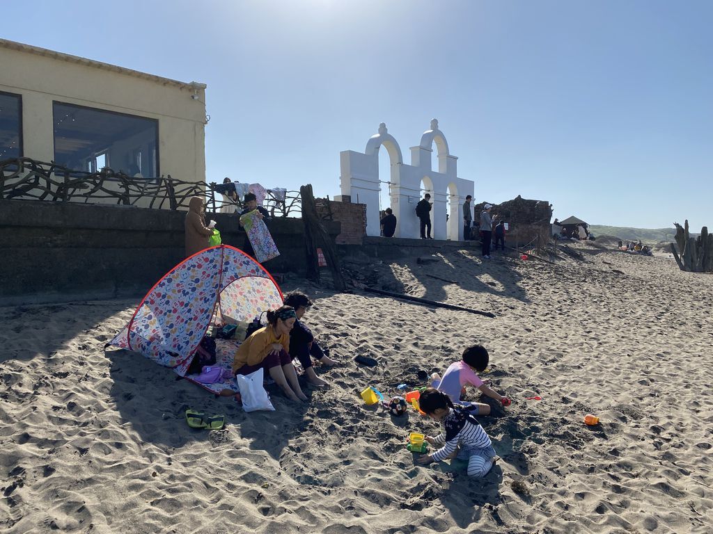 富貴角公園的老梅綠石槽,天然的綠色地毯!石門一日遊的好去處 富貴角公園的老梅綠石槽,天然的綠色地毯!石門一日遊的好去處