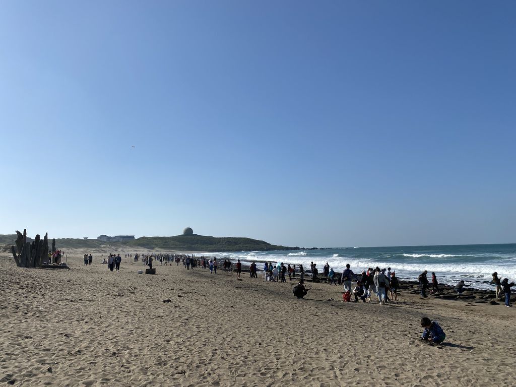 富貴角公園的老梅綠石槽,天然的綠色地毯!石門一日遊的好去處 富貴角公園的老梅綠石槽,天然的綠色地毯!石門一日遊的好去處