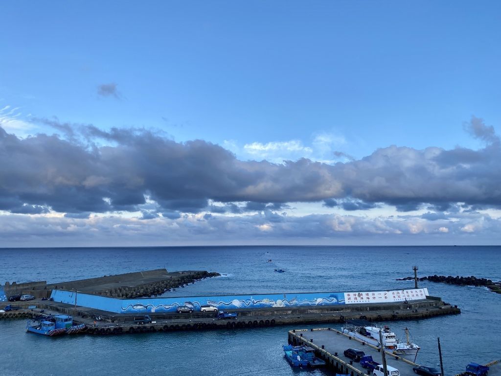 屏東住宿推薦-屏東滿州鄉的白色領地民宿，給你一望無際的絕美海景