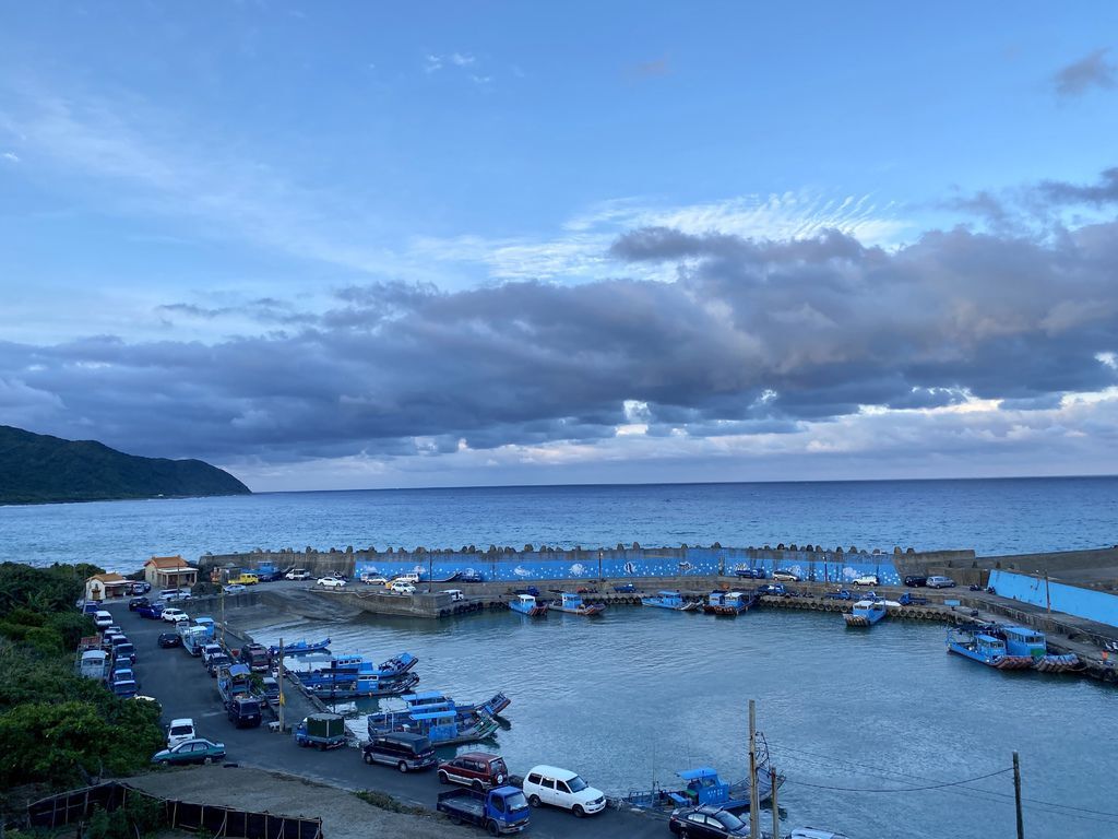 屏東住宿推薦-屏東滿州鄉的白色領地民宿，給你一望無際的絕美海景