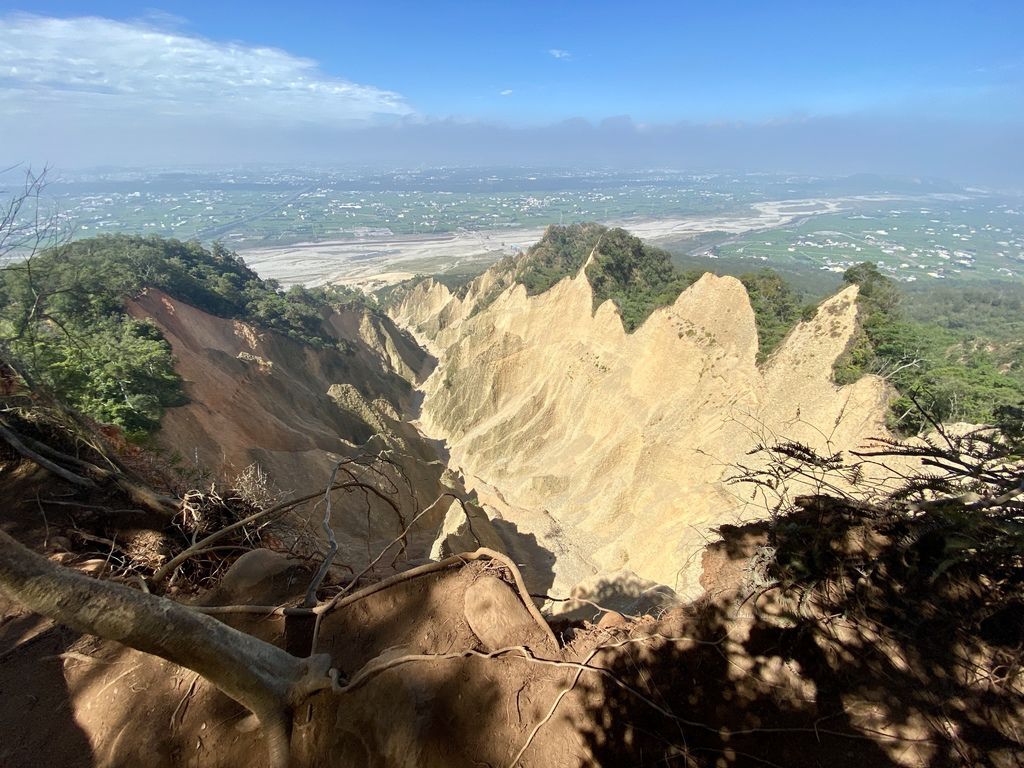 必去的苗栗景點-美國大峽谷在台灣！走訪苗栗火炎山