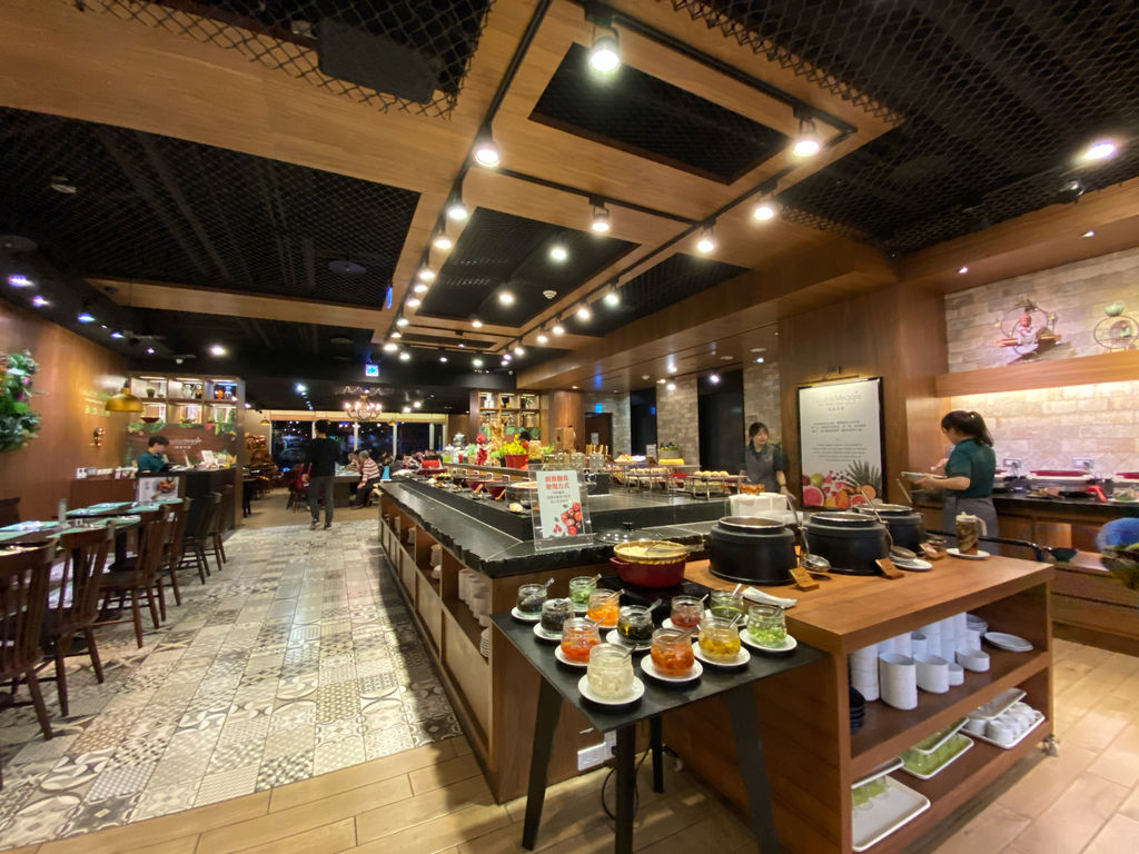 高雄素食餐廳-蔬食料理吃到飽!高雄捷絲旅的Double Veggie蔬食百匯 高雄素食餐廳-蔬食料理吃到飽!高雄捷絲旅的Double Veggie蔬食百匯