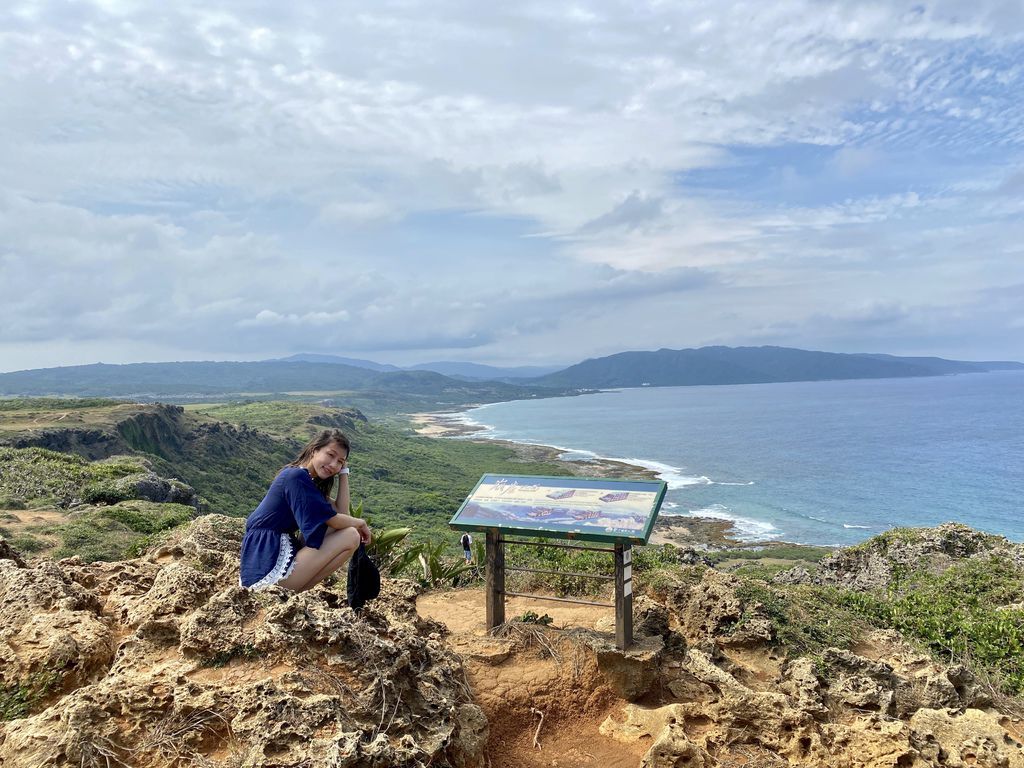 屏東墾丁景點-在龍磐公園欣賞美麗的海景、大草原以及尋找可愛小羊 屏東墾丁景點-在龍磐公園欣賞美麗的海景、大草原以及尋找可愛小羊