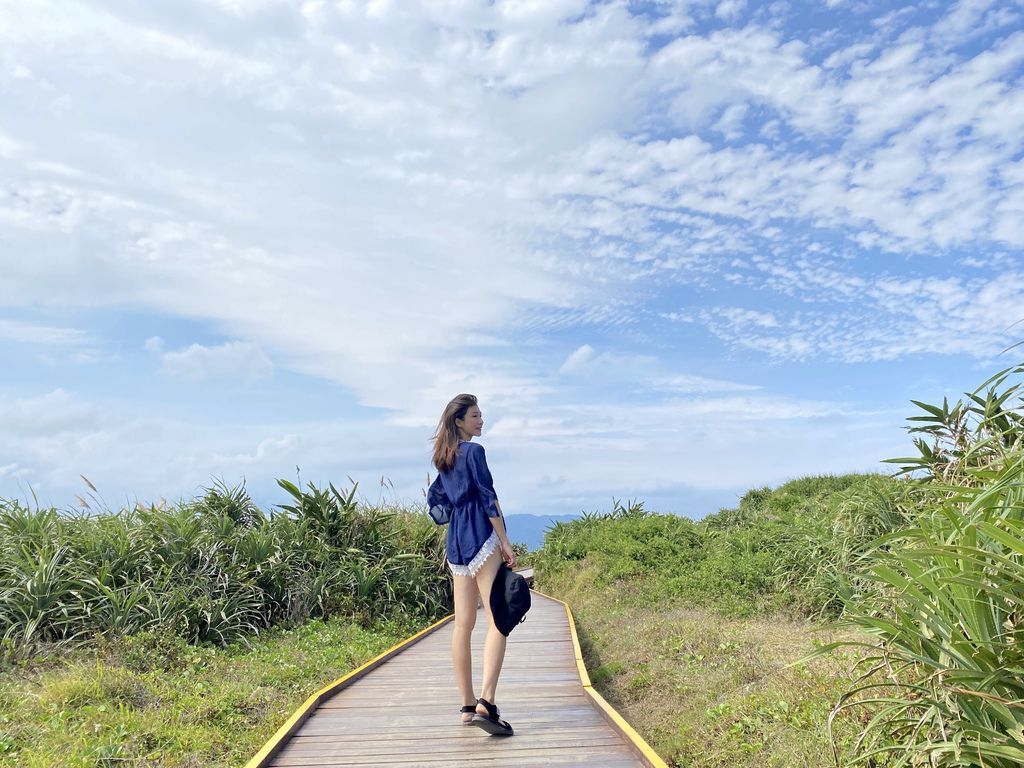 屏東墾丁景點-在龍磐公園欣賞美麗的海景、大草原以及尋找可愛小羊 屏東墾丁景點-在龍磐公園欣賞美麗的海景、大草原以及尋找可愛小羊