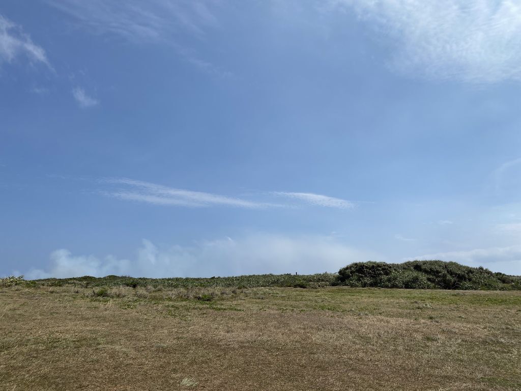 屏東墾丁景點-在龍磐公園欣賞美麗的海景、大草原以及尋找可愛小羊 屏東墾丁景點-在龍磐公園欣賞美麗的海景、大草原以及尋找可愛小羊