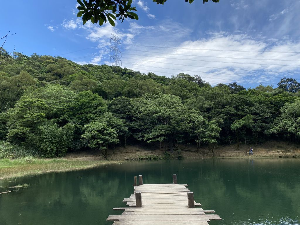 汐止景點-親民的新山夢湖步道,走訪汐止知名的夢幻之湖 汐止景點-親民的新山夢湖步道,走訪汐止知名的夢幻之湖