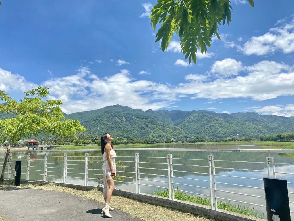 到高雄美濃一定要去美濃湖!在環湖步道散步,欣賞湖光山色 到高雄美濃一定要去美濃湖!在環湖步道散步,欣賞湖光山色