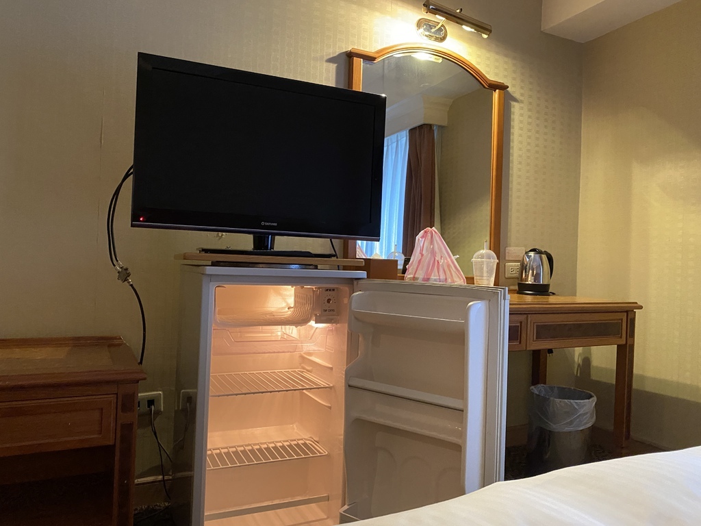 平價又親民的台北車站飯店-洛碁大飯店花華館 平價又親民的台北車站飯店-洛碁大飯店花華館