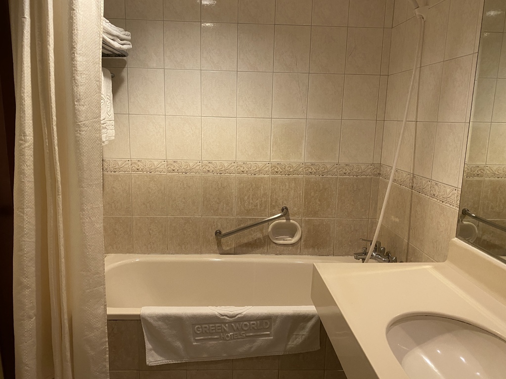 平價又親民的台北車站飯店-洛碁大飯店花華館 平價又親民的台北車站飯店-洛碁大飯店花華館