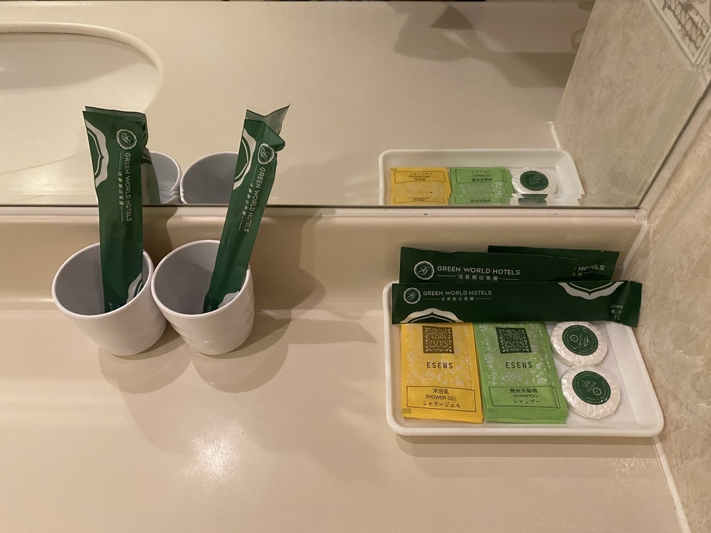 平價又親民的台北車站飯店-洛碁大飯店花華館 平價又親民的台北車站飯店-洛碁大飯店花華館