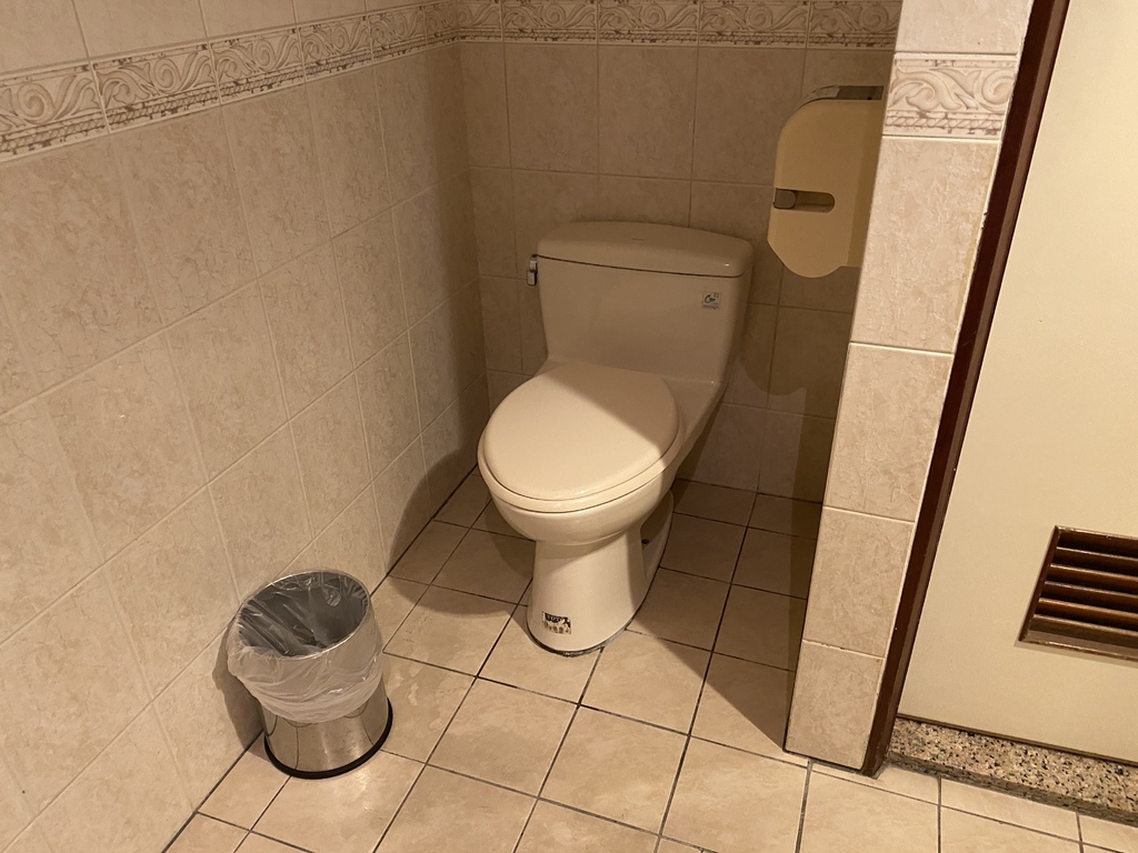 平價又親民的台北車站飯店-洛碁大飯店花華館 平價又親民的台北車站飯店-洛碁大飯店花華館