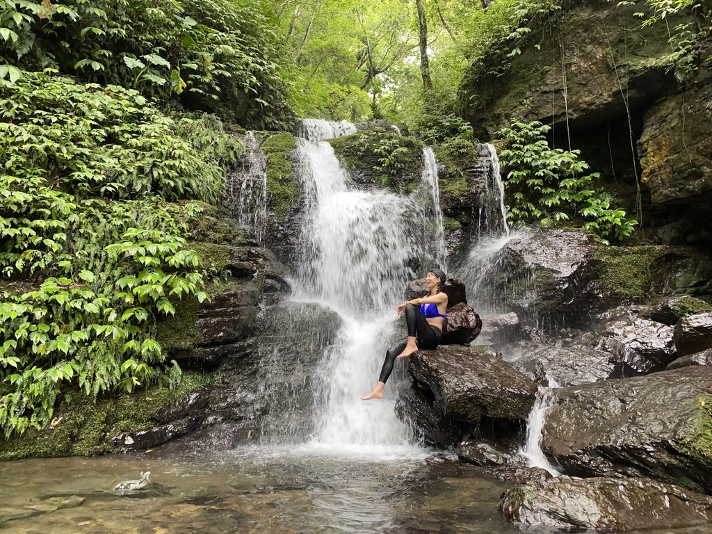 三峽瀑布景點-走訪雲森瀑布秘境-平易近人、小而美的阿花瀑布 三峽瀑布景點-走訪雲森瀑布秘境-平易近人、小而美的阿花瀑布