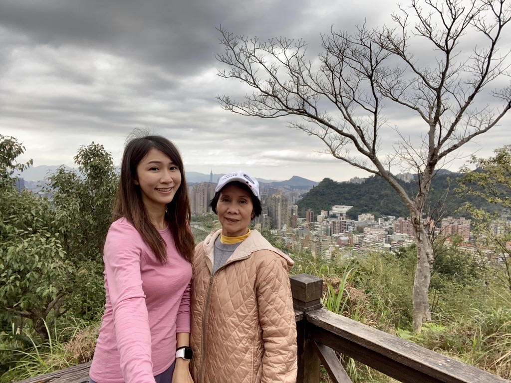 新店登山步道-和美山登山步道,遠看碧潭風景,賞螢火蟲的好地方 新店登山步道-和美山登山步道,遠看碧潭風景,賞螢火蟲的好地方