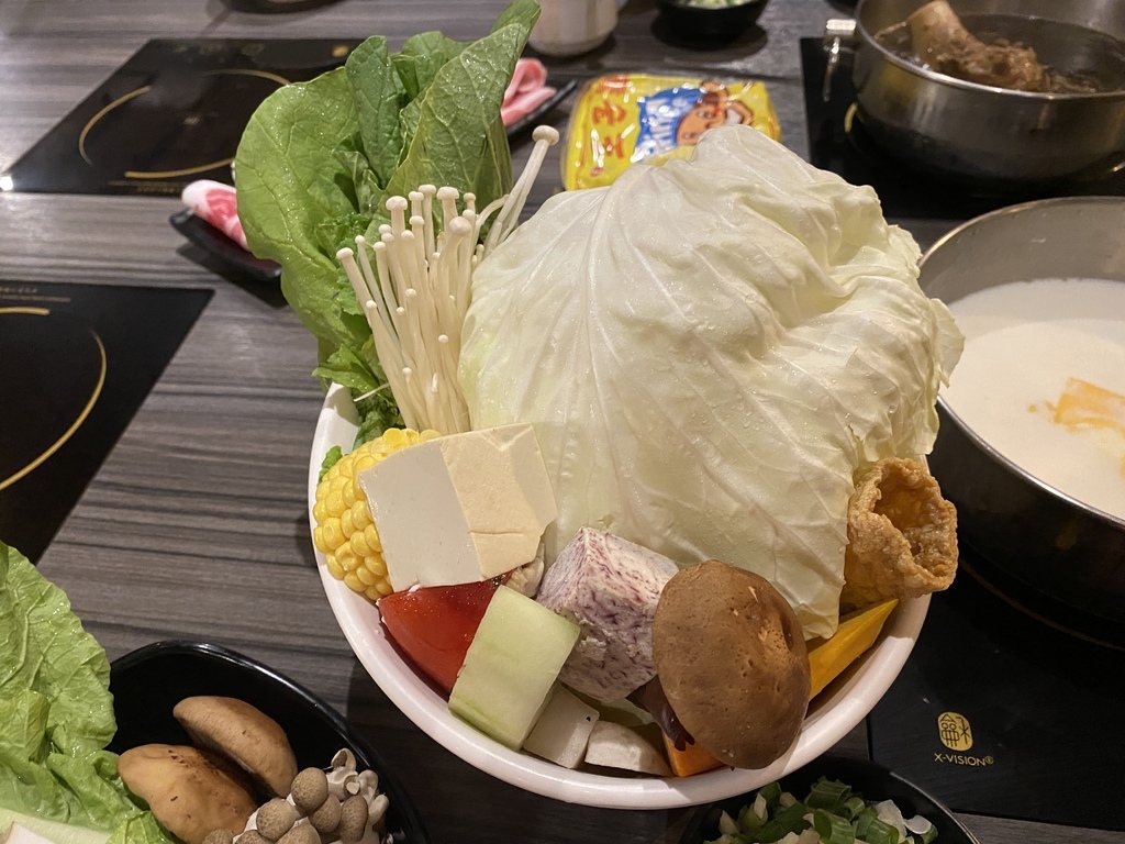 新莊異國火鍋店-胡叻南洋精緻火鍋給你道地的南洋風味 新莊異國火鍋店-胡叻南洋精緻火鍋給你道地的南洋風味