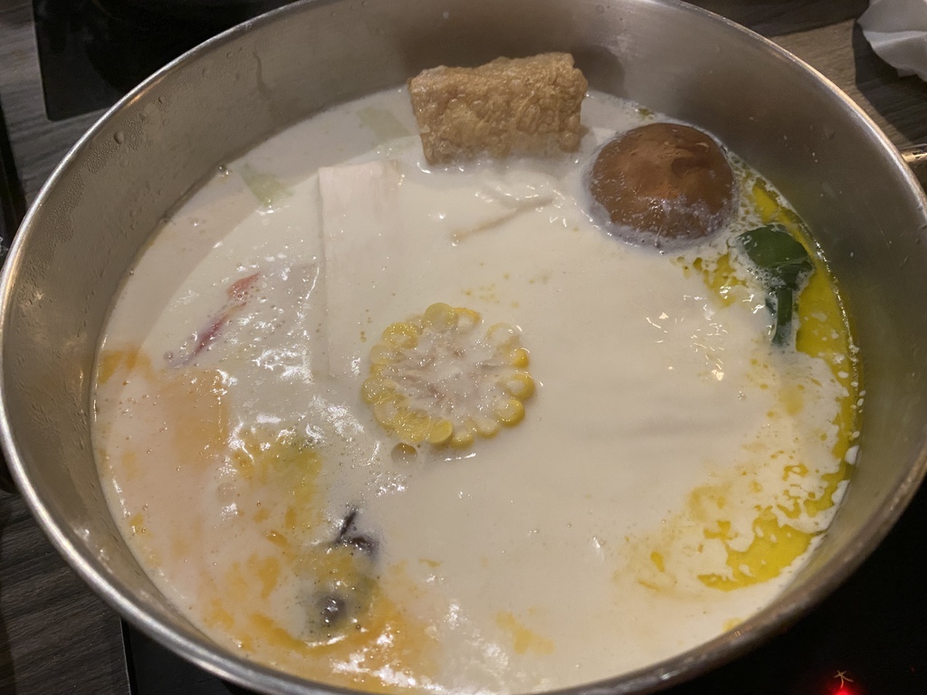 新莊異國火鍋店-胡叻南洋精緻火鍋給你道地的南洋風味 新莊異國火鍋店-胡叻南洋精緻火鍋給你道地的南洋風味