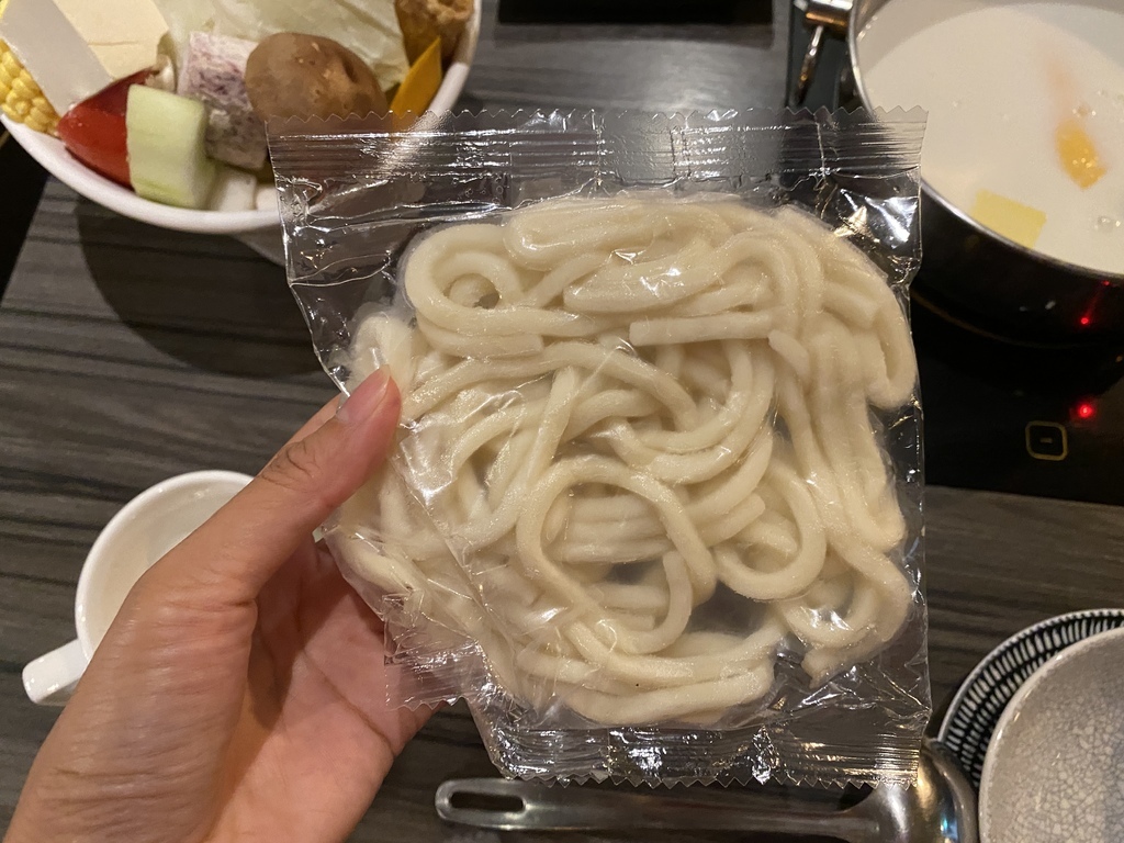 新莊異國火鍋店-胡叻南洋精緻火鍋給你道地的南洋風味 新莊異國火鍋店-胡叻南洋精緻火鍋給你道地的南洋風味