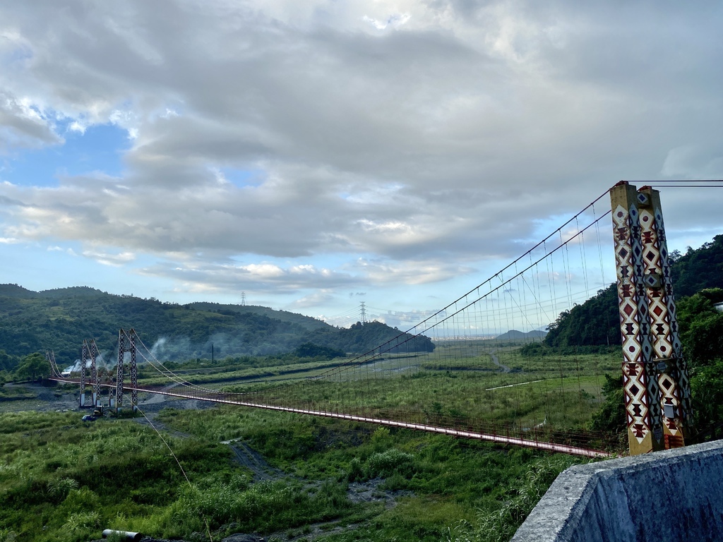 宜蘭大同景點-宜蘭最長的鋼索吊橋-寒溪吊橋!走在上面不會晃 宜蘭大同景點-宜蘭最長的鋼索吊橋-寒溪吊橋!走在上面不會晃