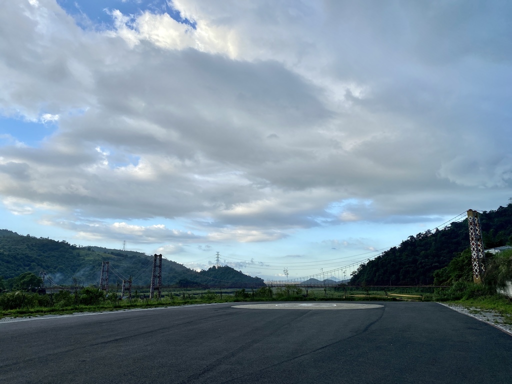 宜蘭大同景點-宜蘭最長的鋼索吊橋-寒溪吊橋!走在上面不會晃 宜蘭大同景點-宜蘭最長的鋼索吊橋-寒溪吊橋!走在上面不會晃