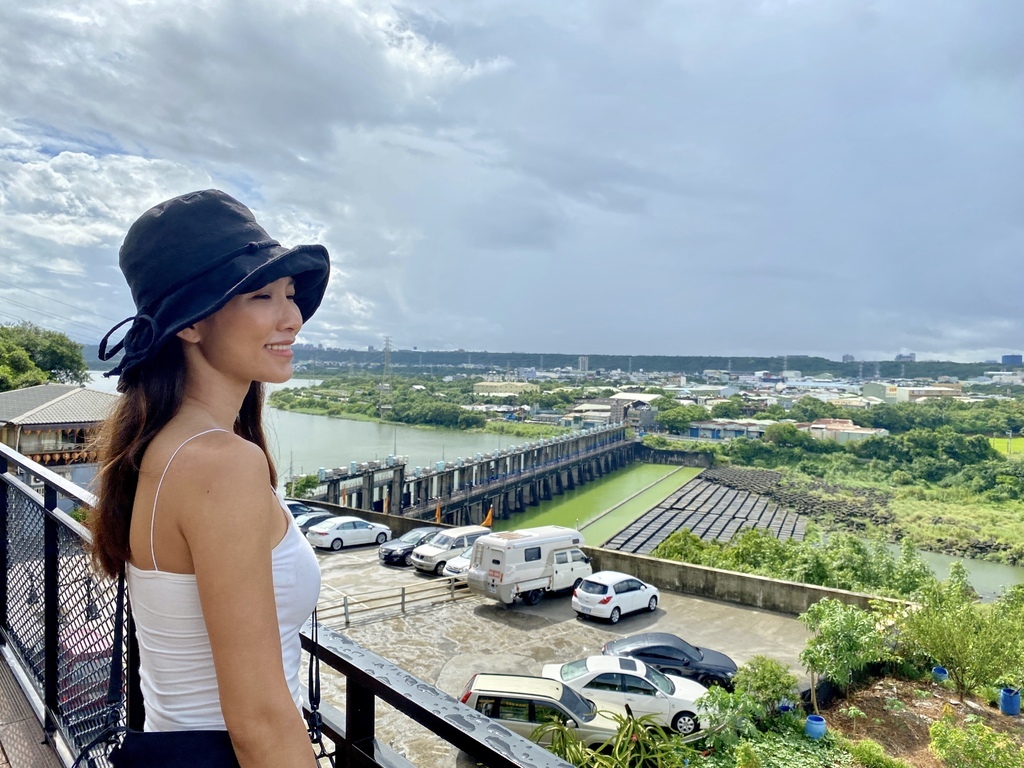 三峽景點-隱藏在宮廟的貨櫃屋咖啡廳-Ninesky九天!在宮廟吃下午茶! 三峽景點-隱藏在宮廟的貨櫃屋咖啡廳-Ninesky九天!在宮廟吃下午茶!