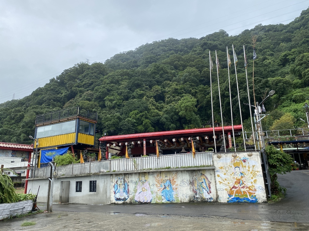 三峽景點-隱藏在宮廟的貨櫃屋咖啡廳-Ninesky九天!在宮廟吃下午茶! 三峽景點-隱藏在宮廟的貨櫃屋咖啡廳-Ninesky九天!在宮廟吃下午茶!