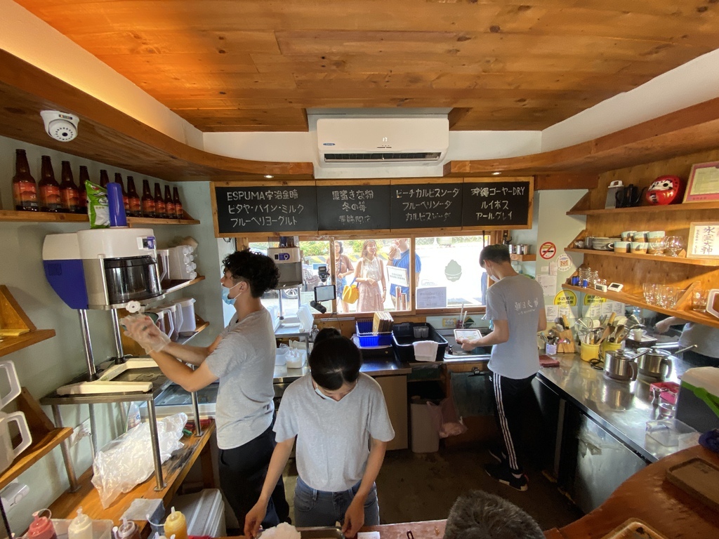 淡水老街美食-朝日夫婦，淡水河畔的日式冰店，來碗沖繩刨冰