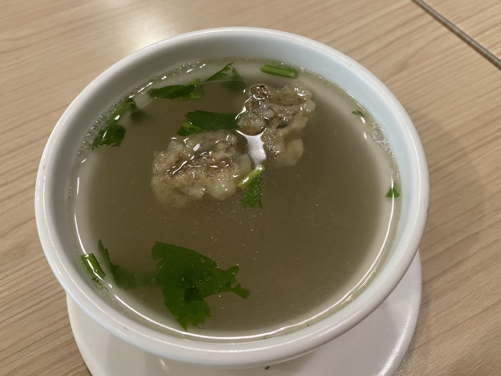 台南素食料理-林家素食(文南店),好吃的素食蘿蔔糕跟猴頭菇麵線 台南素食料理-林家素食(文南店),好吃的素食蘿蔔糕跟猴頭菇麵線
