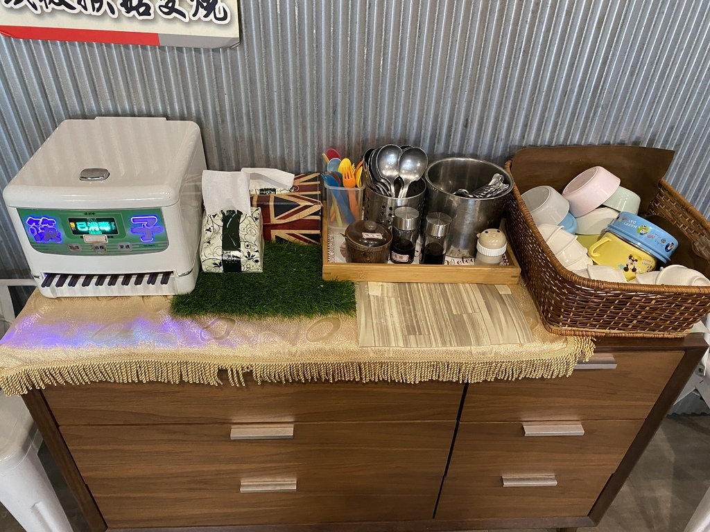 台南素食料理-林家素食(文南店),好吃的素食蘿蔔糕跟猴頭菇麵線 台南素食料理-林家素食(文南店),好吃的素食蘿蔔糕跟猴頭菇麵線