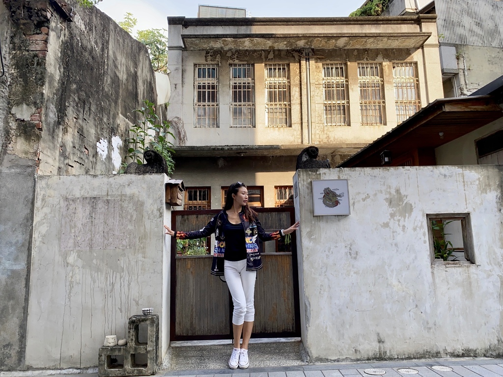 台南中西區景點-蝸牛巷!藏身在巷弄的藝術文青小巷