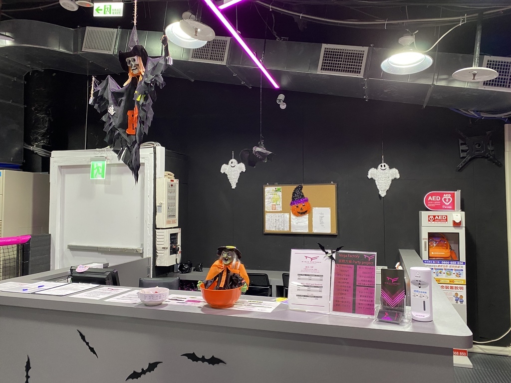 台北市內景點-Ninja Factory忍者工廠(台北店),體驗彈跳床,挑戰體能極限 台北市內景點-Ninja Factory忍者工廠(台北店),體驗彈跳床,挑戰體能極限