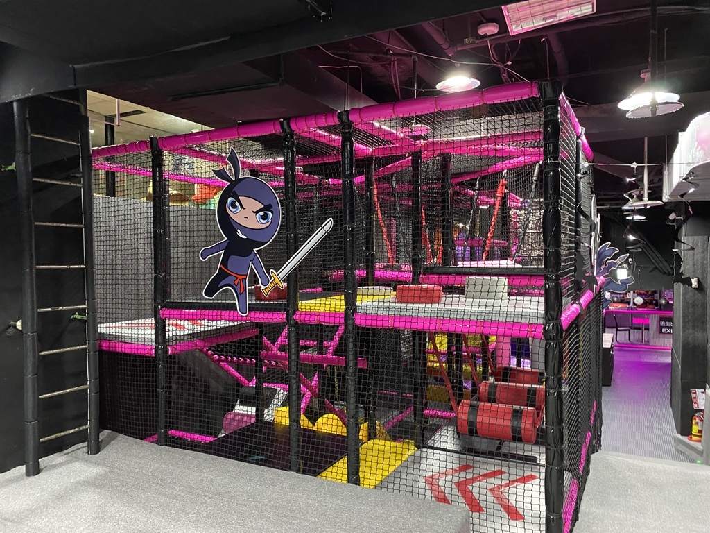 台北市內景點-Ninja Factory忍者工廠(台北店),體驗彈跳床,挑戰體能極限 台北市內景點-Ninja Factory忍者工廠(台北店),體驗彈跳床,挑戰體能極限