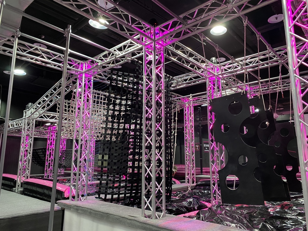 台北市內景點-Ninja Factory忍者工廠(台北店),體驗彈跳床,挑戰體能極限 台北市內景點-Ninja Factory忍者工廠(台北店),體驗彈跳床,挑戰體能極限