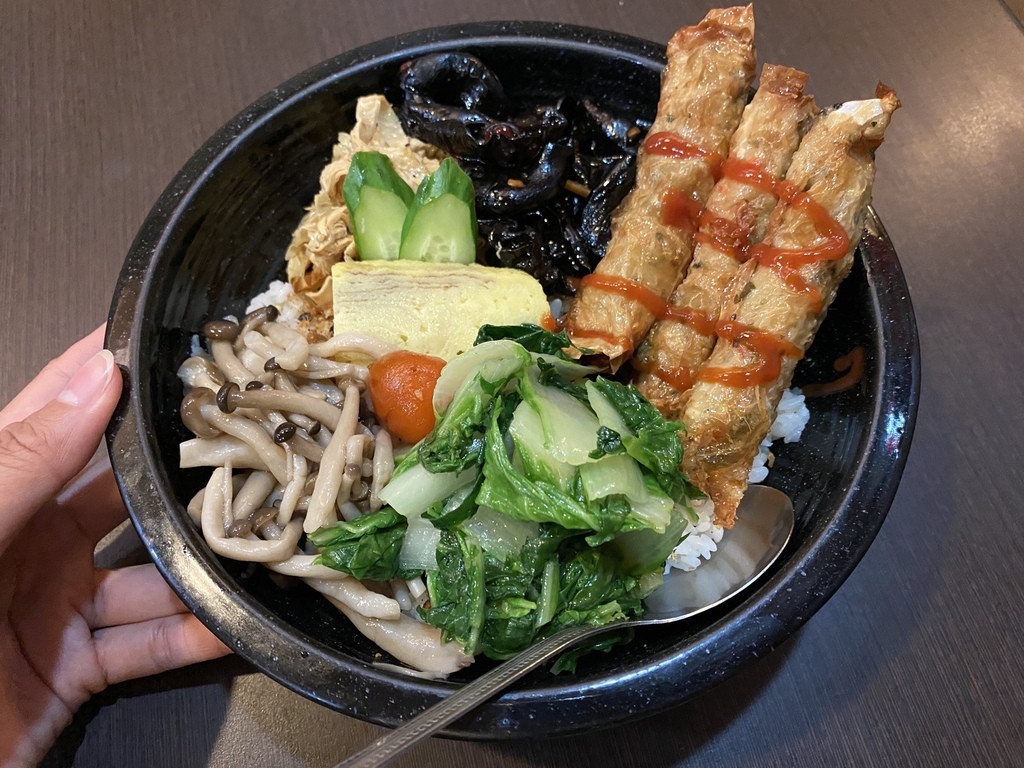 台北中山區日式素食餐廳-森丼日式蔬食