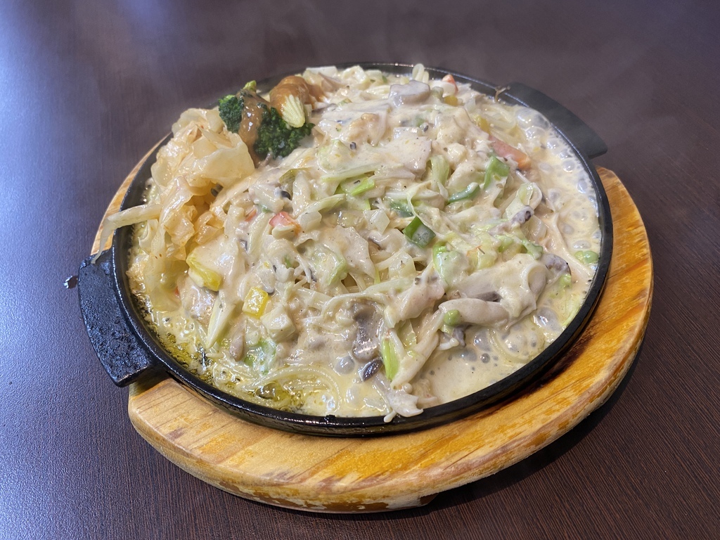 新莊捷運頭前庄站的美味蔬食餐聽-珍味齋健康蔬食素餐館