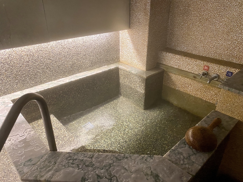 金山泡湯的好地方!在湯語雙泉館享受舒服的金山溫泉 金山泡湯的好地方!在湯語雙泉館享受舒服的金山溫泉