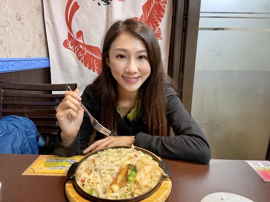 新莊捷運頭前庄站的美味蔬食餐聽-珍味齋健康蔬食素餐館