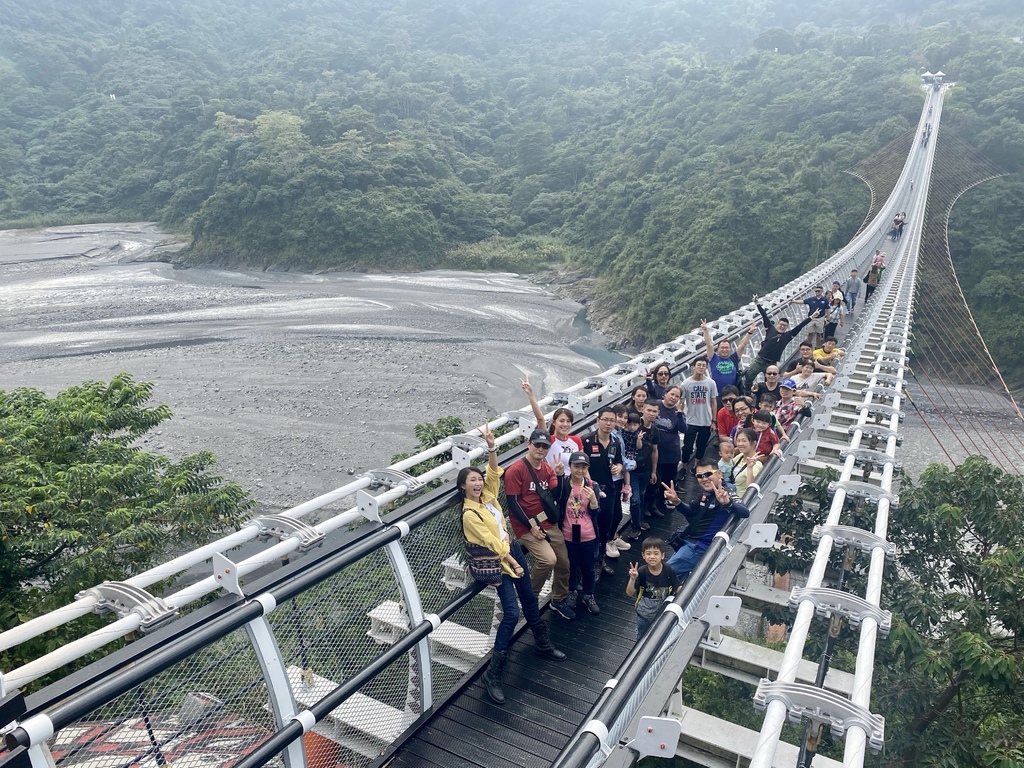 屏東景點-屏東最美的吊橋-山川琉璃吊橋