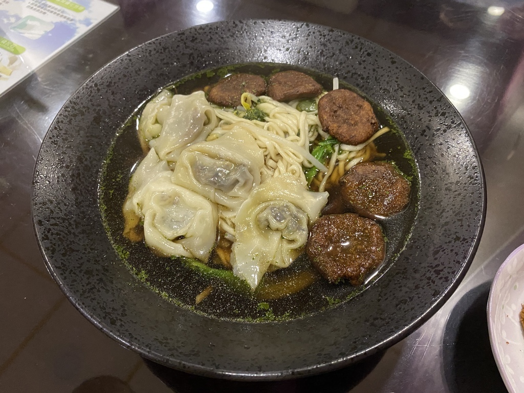 平價又親民的的新竹素食小吃店-圓明蔬食館 平價又親民的的新竹素食小吃店-圓明蔬食館
