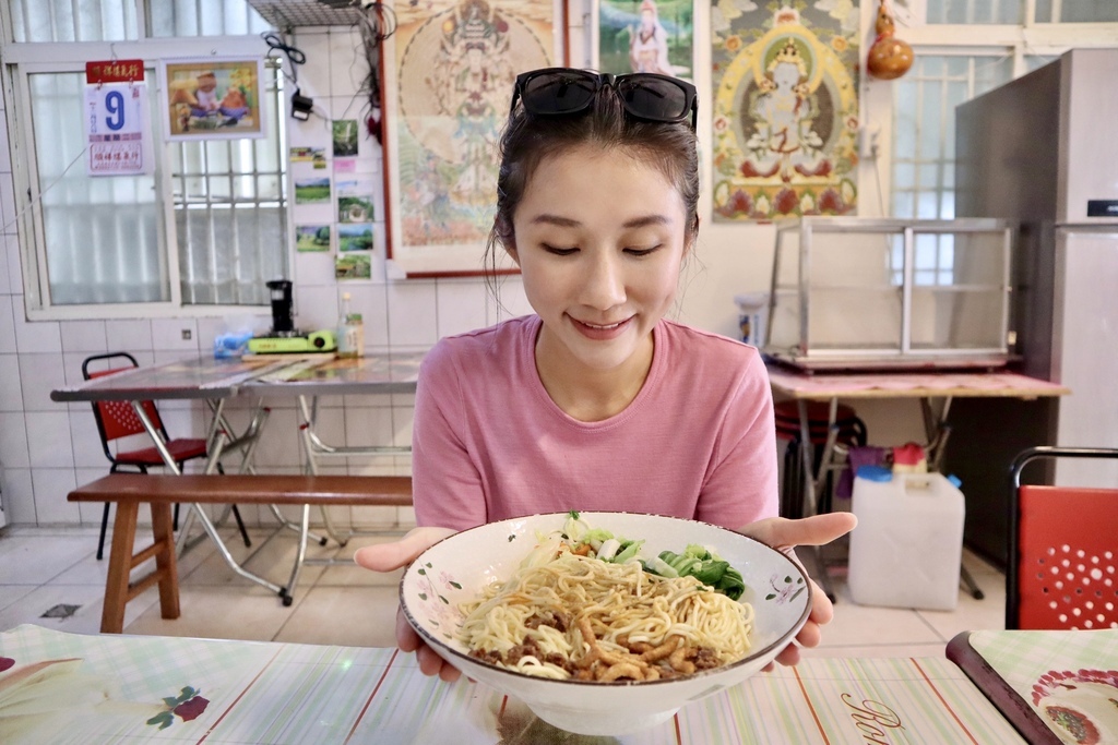 花蓮玉里素食料理-蓮花天恩素食店,給你大碗又好吃的素食玉里麵 花蓮玉里素食料理-蓮花天恩素食店,給你大碗又好吃的素食玉里麵