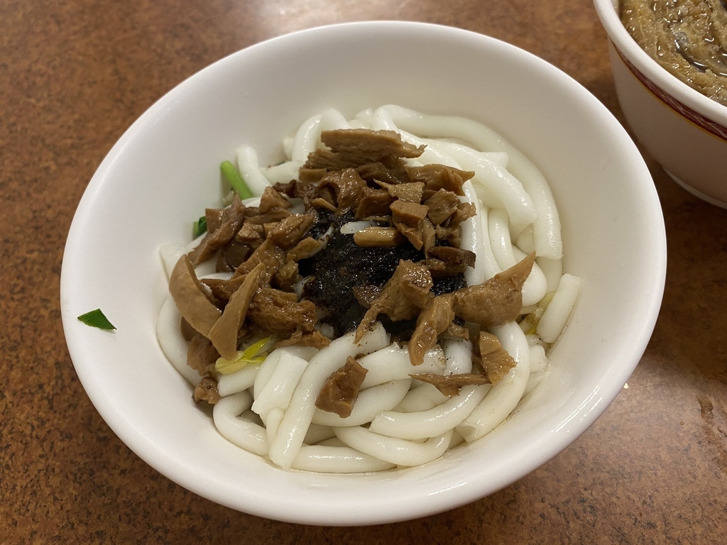 彰化大村鄉的健康養生素食餐廳，給你便宜又好吃的素食麵