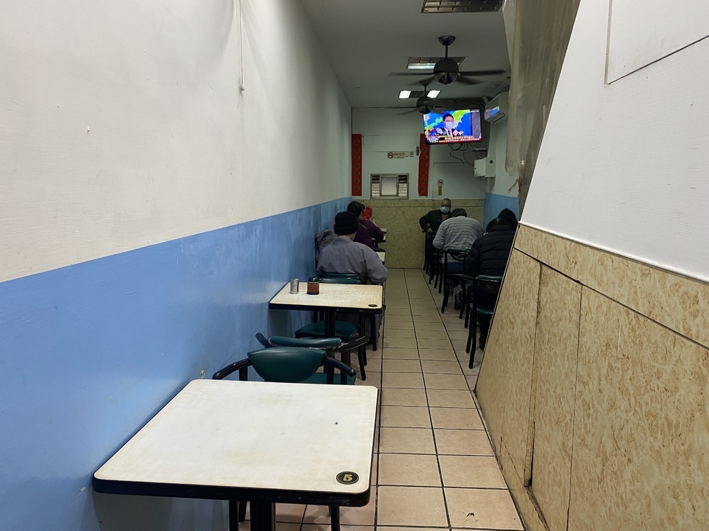 三重素食-滋味多健康素食給你好吃的素食比薩、素食漢堡、素食鍋燒麵