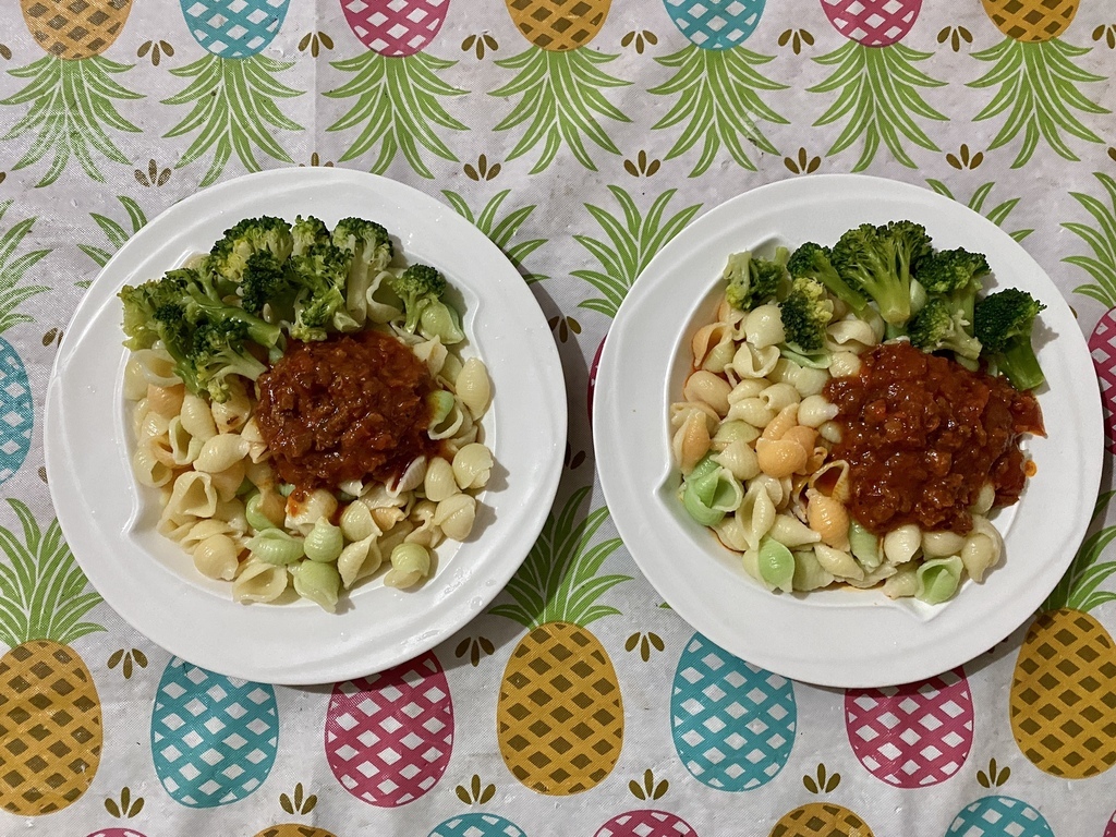 在家也能吃到好吃的素食番茄肉醬義大利麵！來看丁小羽開箱好義式蕃茄肉醬【丁小羽素食篇】