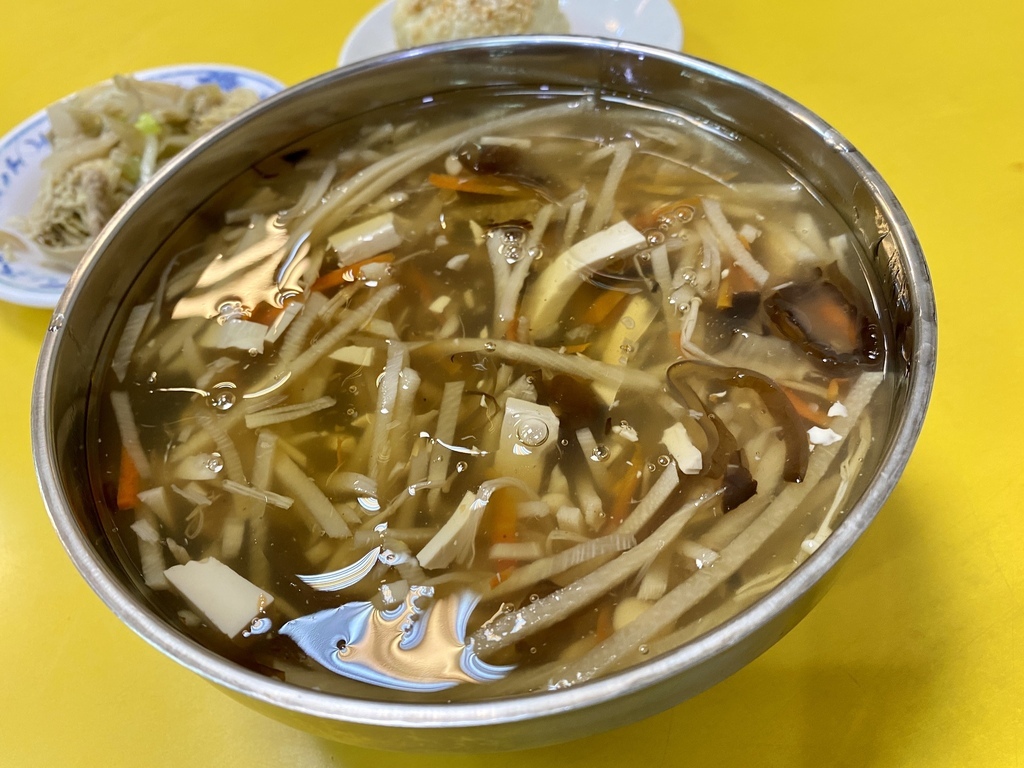 讓丁小羽帶你去合江街的必吃素食餐廳-永青素食點心