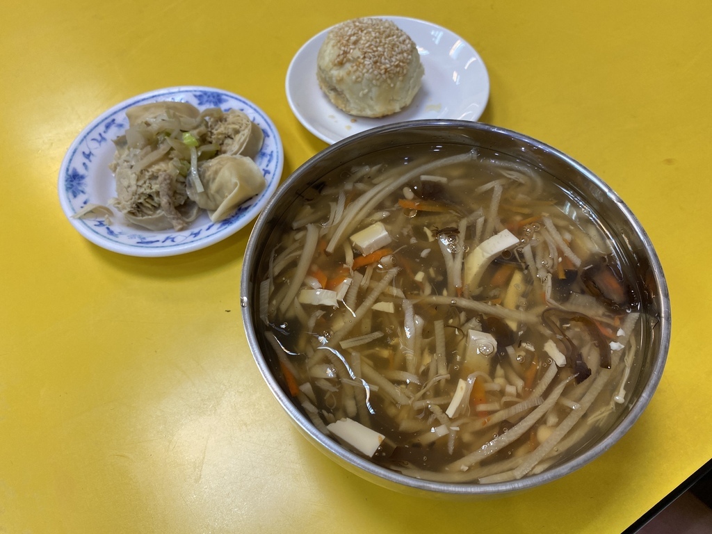 讓丁小羽帶你去合江街的必吃素食餐廳-永青素食點心