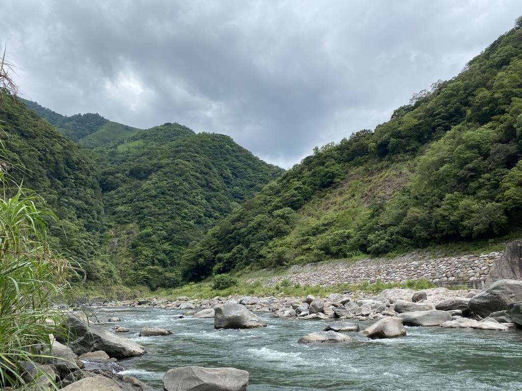 桃園瀑布景點-走訪拉拉山秘境,出發鐵力庫部落!欣賞幽靈瀑布、水濂洞瀑布(瀑布步道)