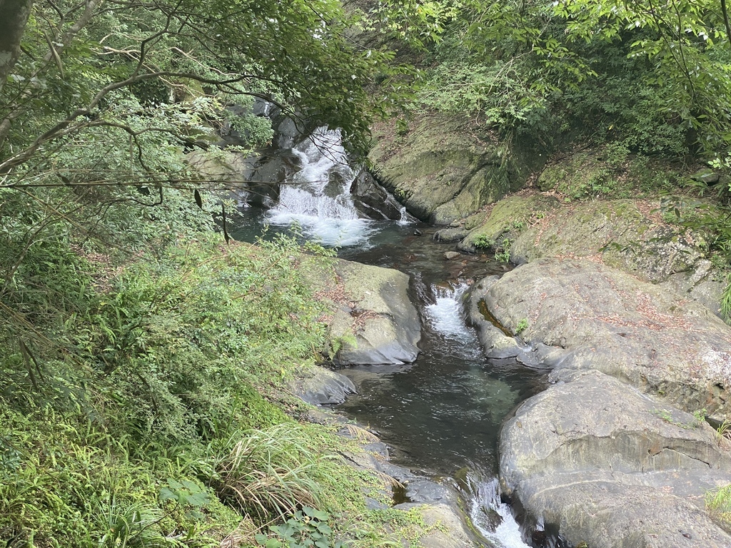 桃園復興瀑布景點-出發拉拉山秘境！走訪鐵力庫部落，欣賞水濂洞瀑布(水簾洞瀑布)