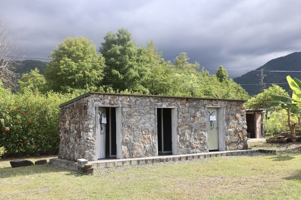 出發巴萬角部落露營區、品嘗原住民風味餐、手工藝體驗、在SIS咖啡喝下午茶