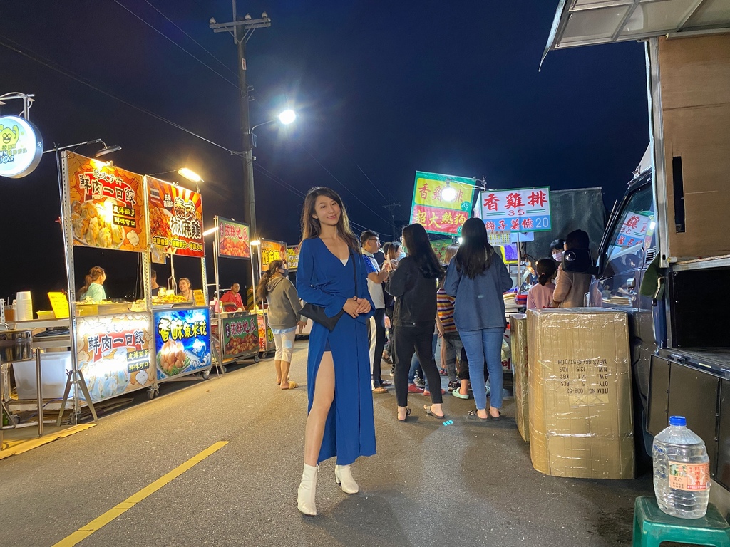 每週日限定的礁溪溫泉夜市,出站就能逛!一起跟丁小羽來看看 每週日限定的礁溪溫泉夜市,出站就能逛!一起跟丁小羽來看看