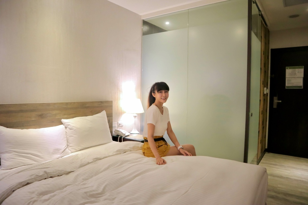 宜蘭羅東飯店-丁小羽來開箱樂亞香草藝術旅店,鄰近羅東車站、羅東夜市的高CP值飯店 宜蘭羅東飯店-丁小羽來開箱樂亞香草藝術旅店,鄰近羅東車站、羅東夜市的高CP值飯店